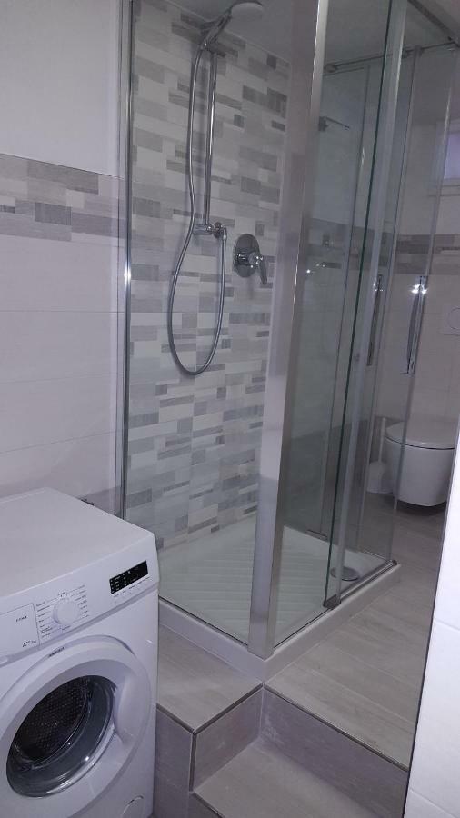 Villa Ca' Silva - Walterigato Apartments Solo Per Famiglie ลิโดดิเยโซโล ภายนอก รูปภาพ