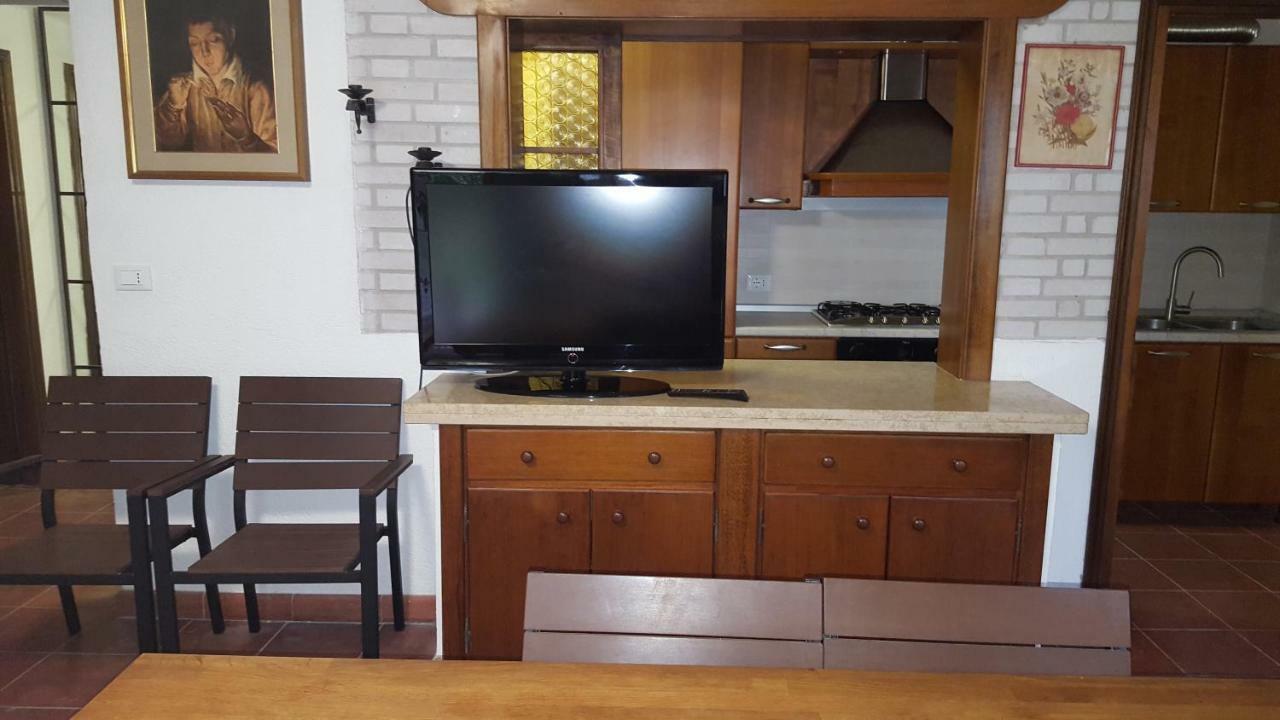 Villa Ca' Silva - Walterigato Apartments Solo Per Famiglie ลิโดดิเยโซโล ภายนอก รูปภาพ
